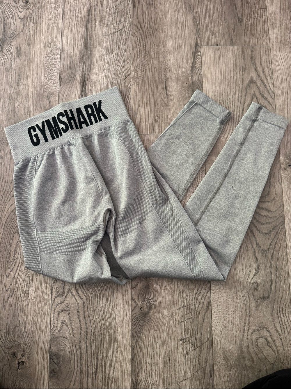 Gymshark Light Grey Sculpting Leggings with Branded Waistband